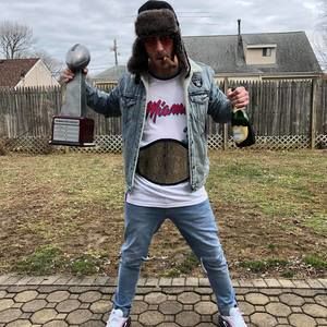 Meet your Posher, Tom